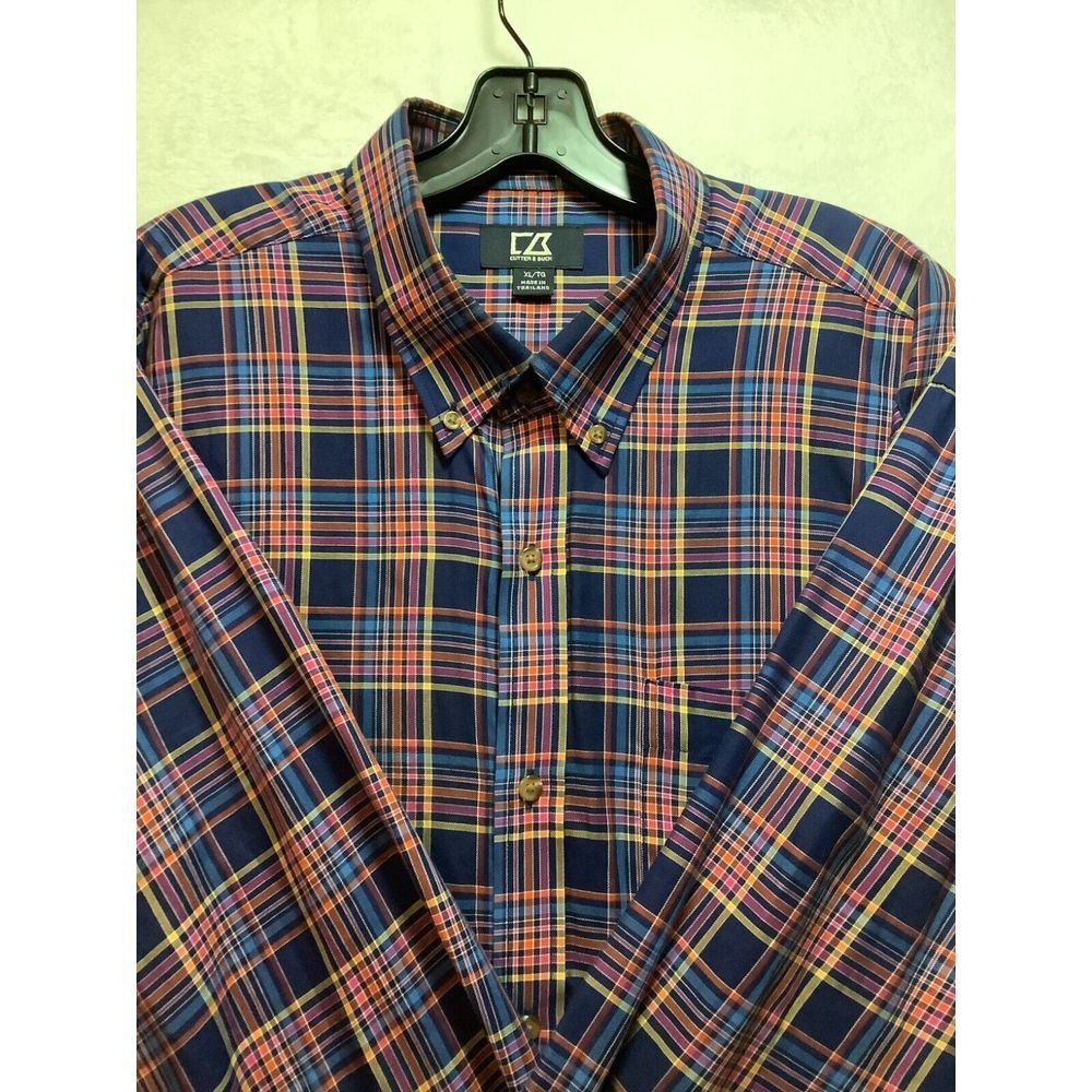 Cutter & Buck Mens long sleeve button down size XL/TG Plaid